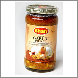 GARLIC PICKLE 11.29 OZS (Shan)